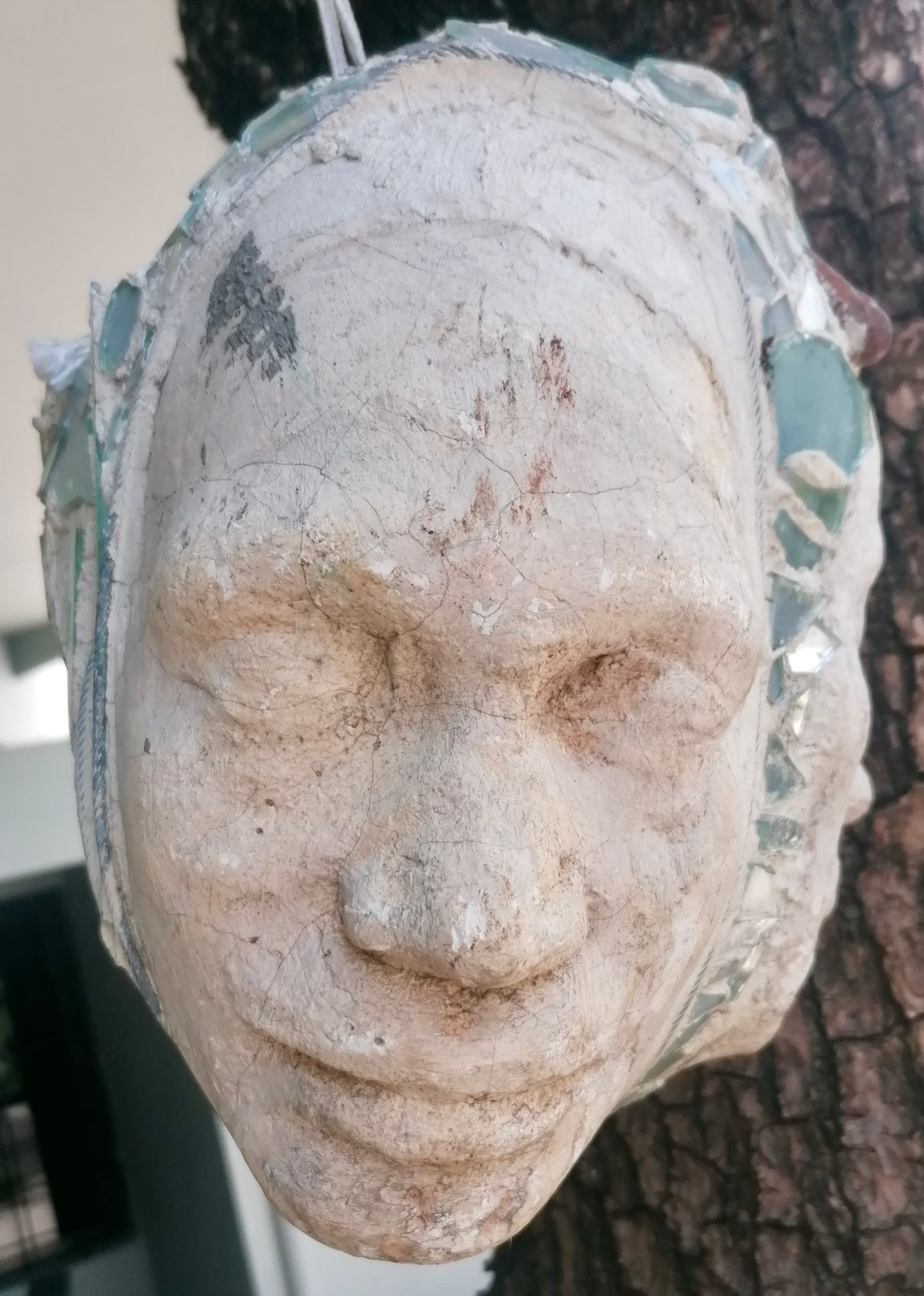 Tête sculptée I