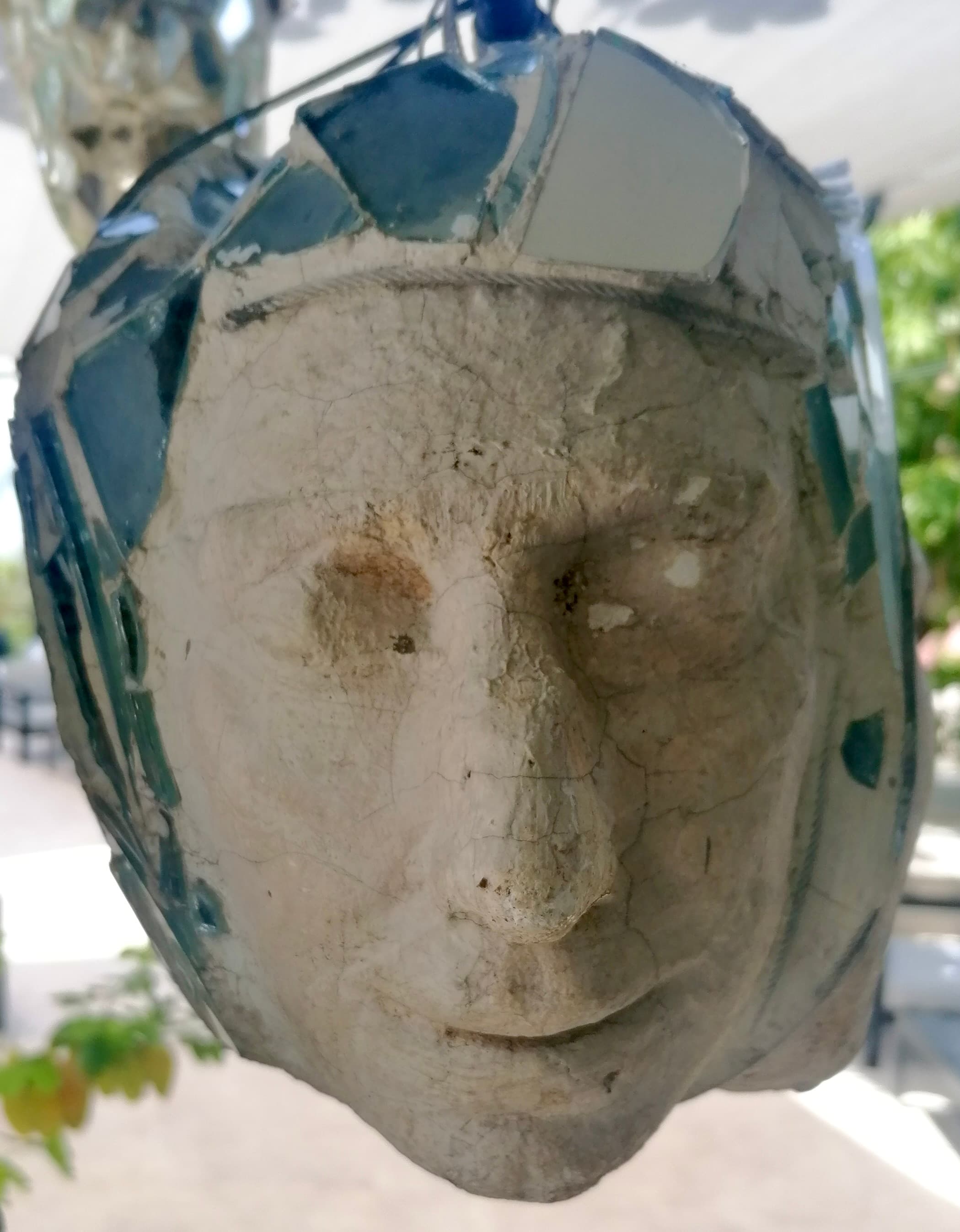 Tête sculptée I